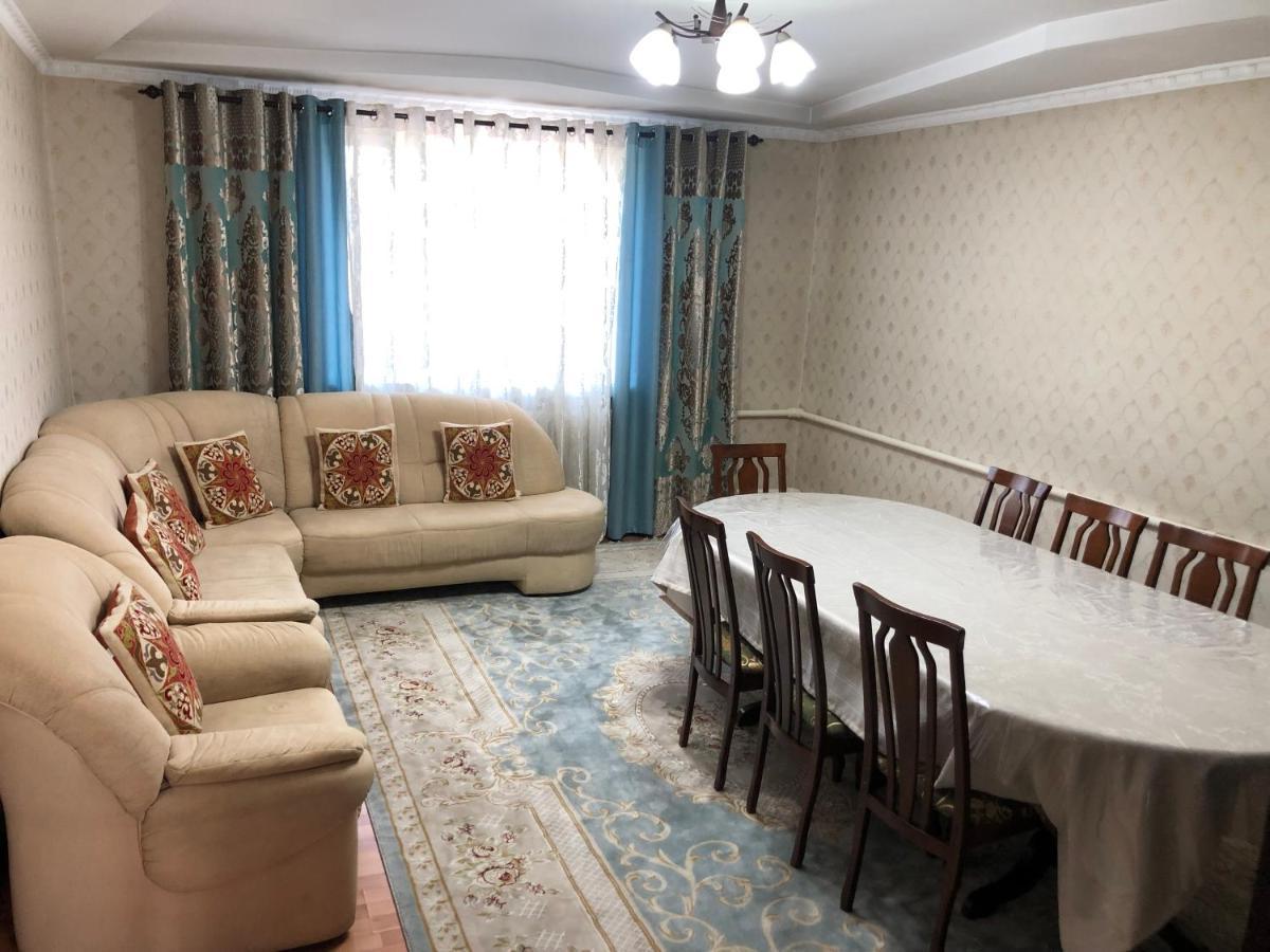 Homestay Jaisel Bishkek Bagian luar foto