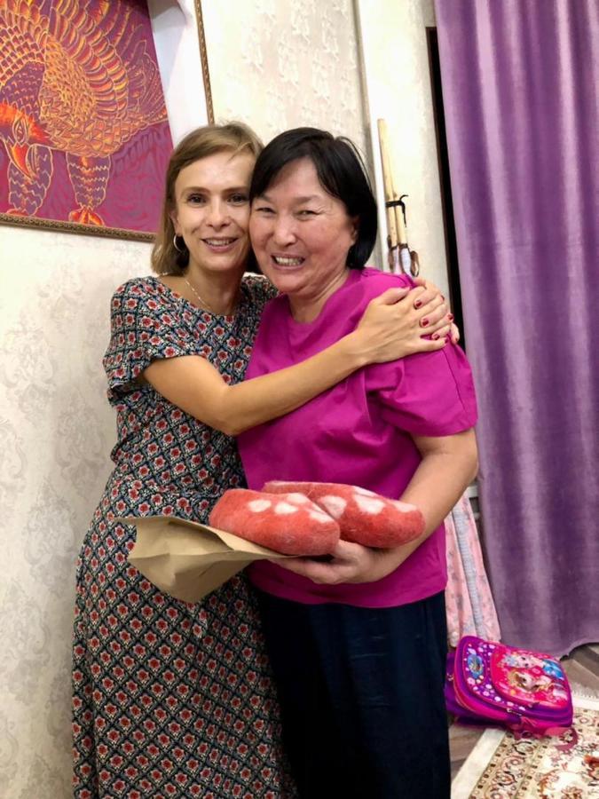 Homestay Jaisel Bishkek Bagian luar foto